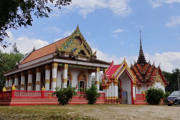 wat_na-muang_05