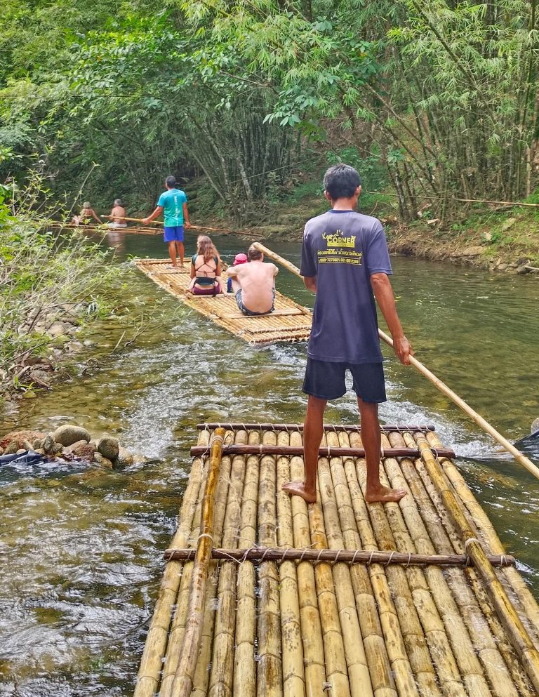 mythaidesntiny_Khao-lak-Nature_Bamboo-raf